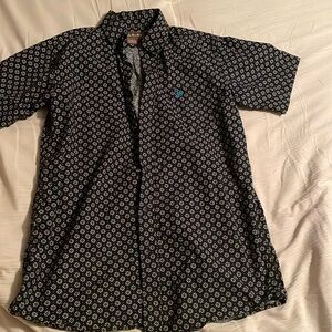 Boys XL Ariat button down size 18 fits like 16